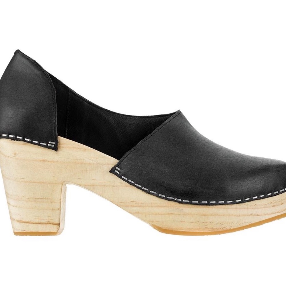 Free People Black Leather Clog Mules with Natural Wood Heel - Picture 2 of 9